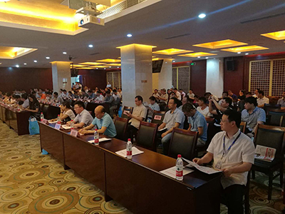 節能降耗，保衛藍天，心日源攜工廠節電裝置與會太倉市節能宣傳周啟動儀式，為企業節能降耗提供新的技術支撐。