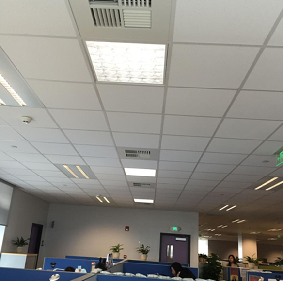 安裝索樂圖導光管的迪士尼辦公室